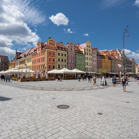 Market Square Corner Apartment Kuznicza By Noclegi Renters Wrocław Eksteriør bilde